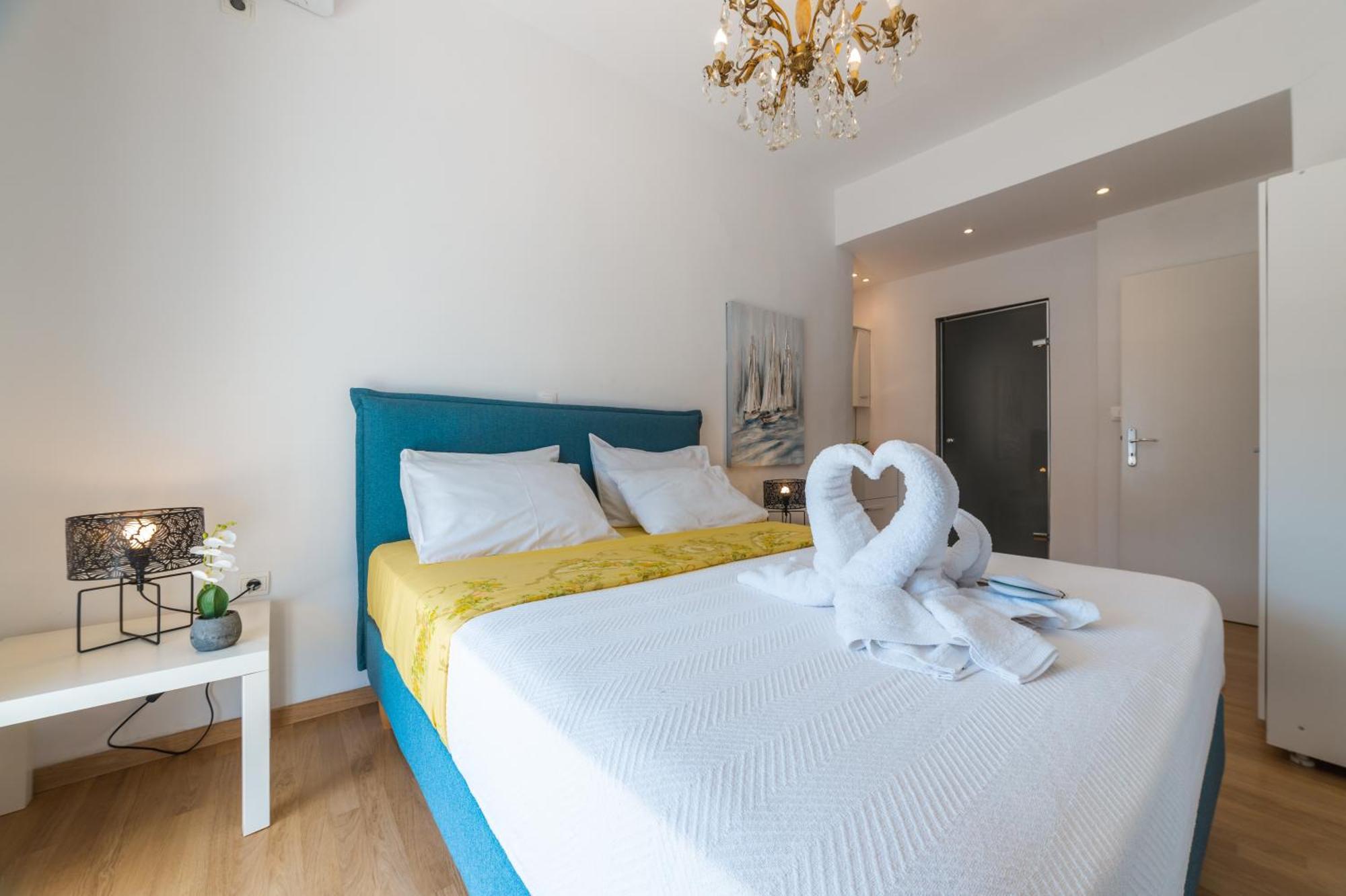 Apartment In Glyfada Center Athen Eksteriør billede