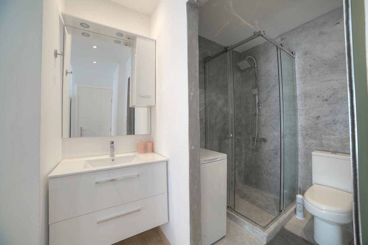 Apartment In Glyfada Center Athen Eksteriør billede